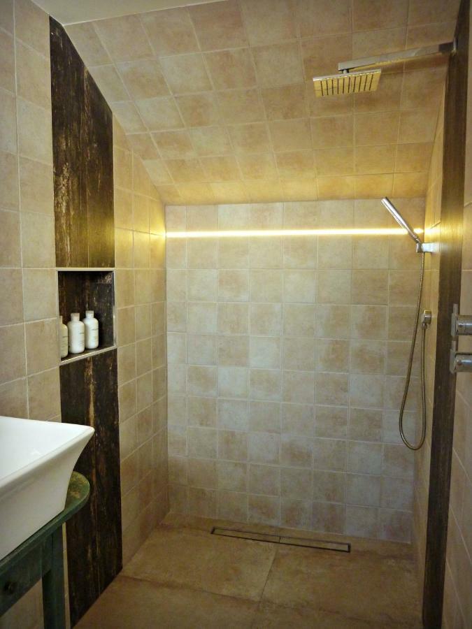 Villa Breeze Boutique Guest Rooms, Marbella Sitio de Calahonda Esterno foto