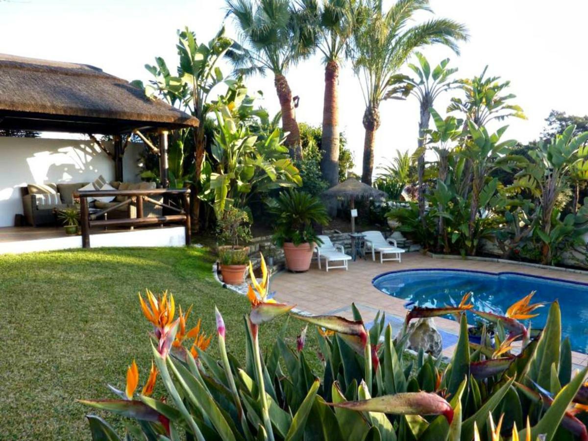 Villa Breeze Boutique Guest Rooms, Marbella Sitio de Calahonda Esterno foto