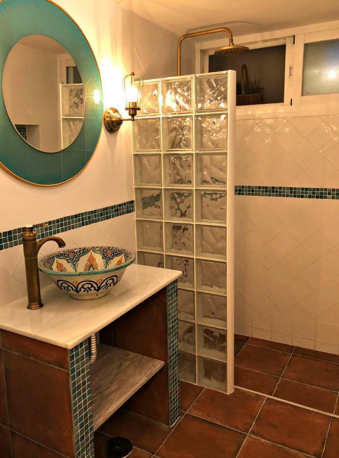 Villa Breeze Boutique Guest Rooms, Marbella Sitio de Calahonda Esterno foto